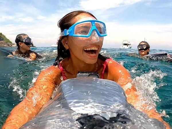 expérience de plongée gratuite avec le scooter des mers iaqua